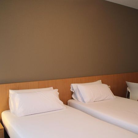 Hostal Abodi 팜플로나 외부 사진